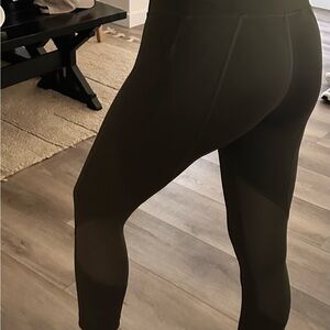 Lululemon Wunder Train Mid-Rise with Pockets